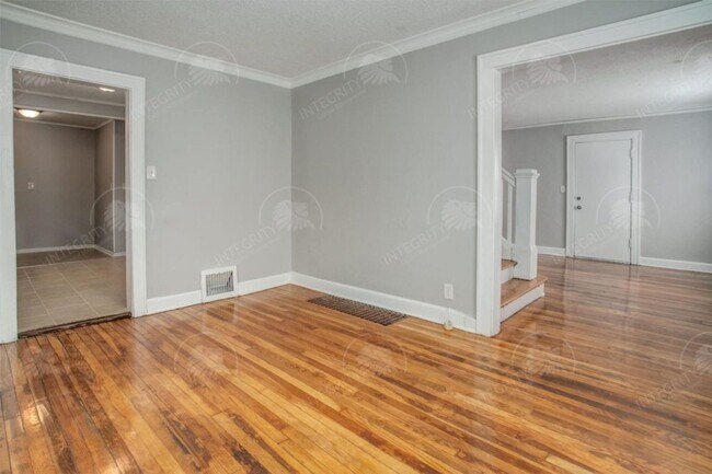 Building Photo - 3708 E 61st St