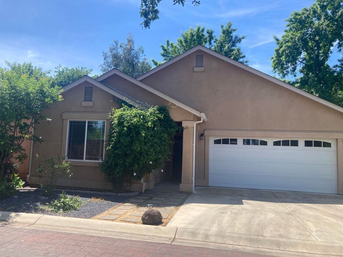 5 Harrier Ln, Chico, CA 95926 House Rental in Chico, CA