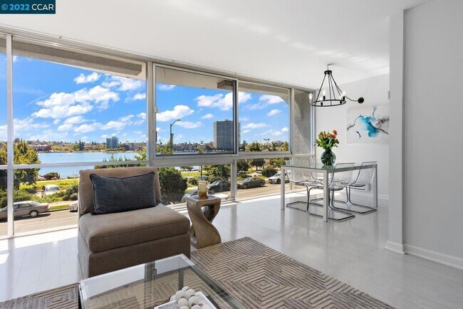 View of Lake Merritt from living area - 1555 Lakeside Dr