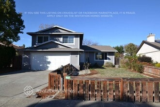 Building Photo - 131 Bel Air Dr