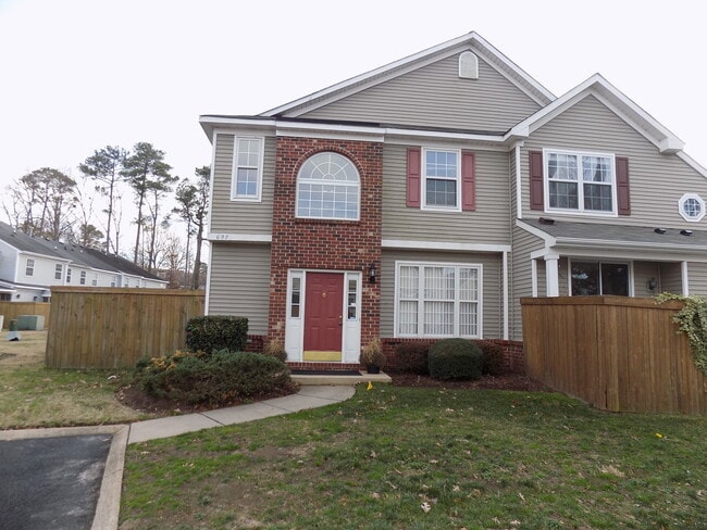 Building Photo - KILN CREEK - PINEHURST