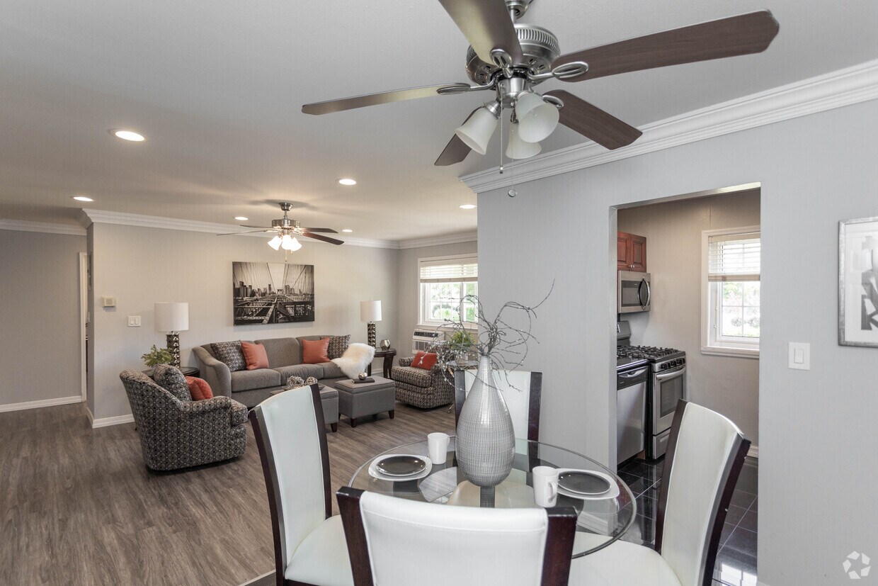 Fairfield At Hauppauge Apartments in Hauppauge, NY