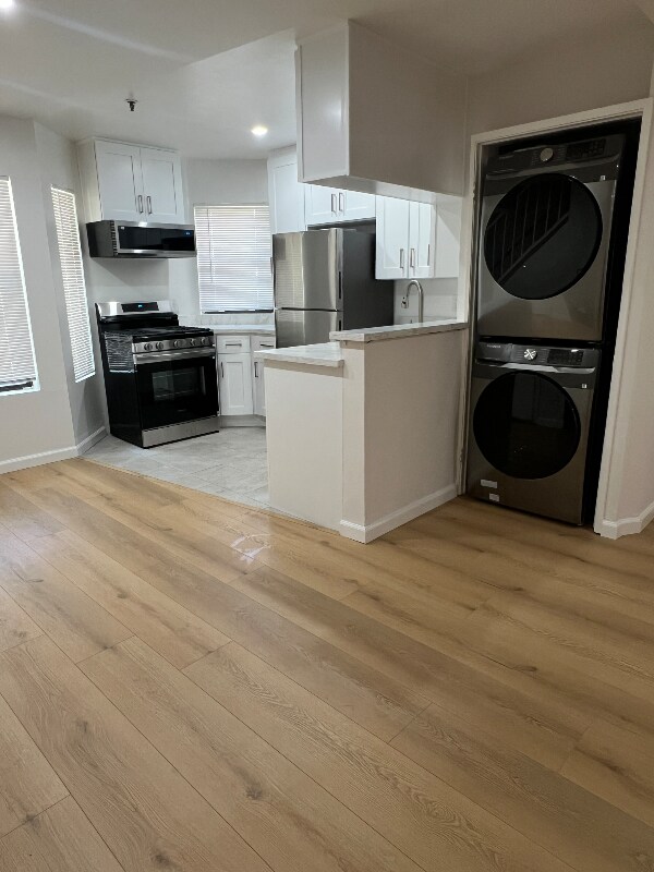 Primary Photo - 1244 Stanley Ave