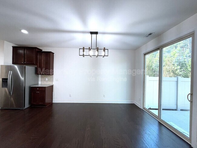 Foto del edificio - 152 Alamosa Pl