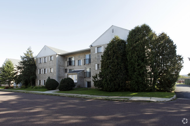 Building Photo - Wexford Apartments