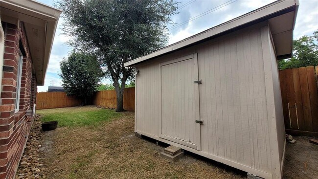 Building Photo - 4306 Dow Way