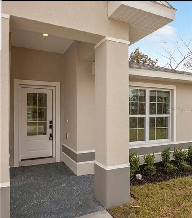 Foto del edificio - 2126 N Normandy Blvd