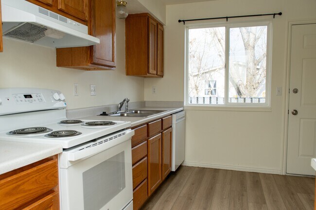 Foto del edificio - 137 S 400 W