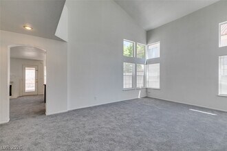Building Photo - 9712 Peacock Hill Cir