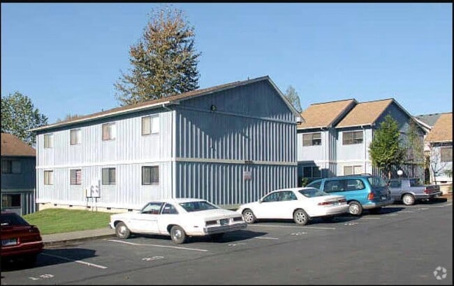 Building Photo - 12703 16th St NE