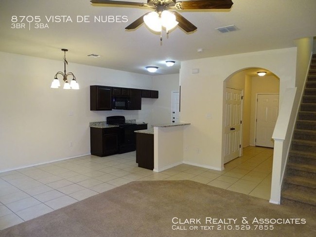 Building Photo - 8705 Vista De Nubes, Converse, TX. 78109