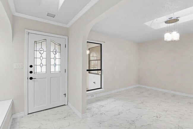 Foto del edificio - 8500 Mountain View Dr