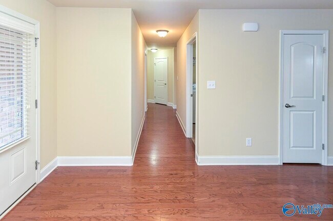 Building Photo - 29788 NW Crockett Run Ln