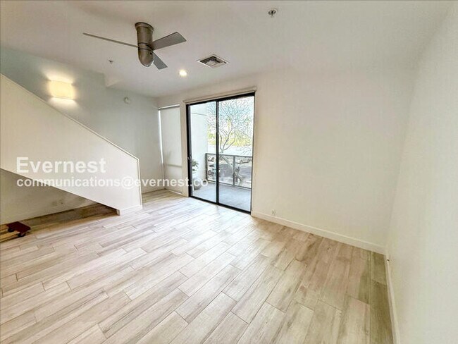 Building Photo - 1717 N 1st Ave