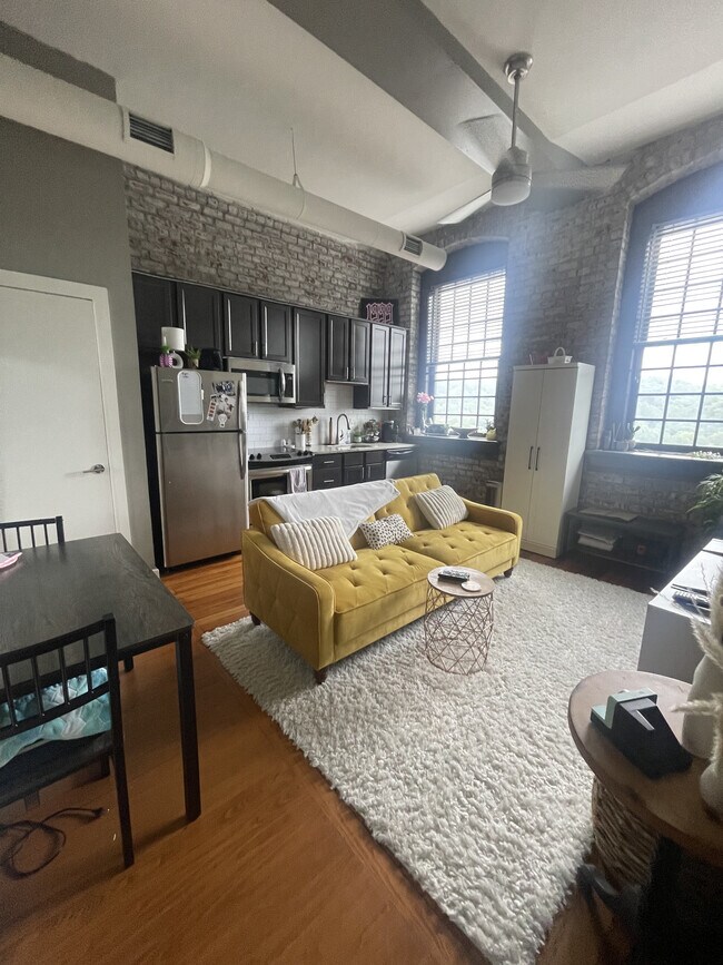 Foto del edificio - River Lofts West