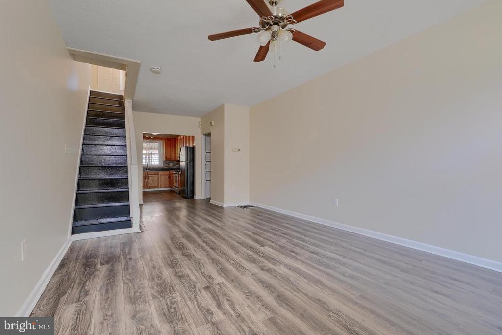 Foto del edificio - 1304 Glyndon Ave