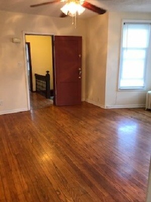 Foto del edificio - 2546 Broadway St