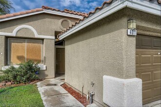 Building Photo - 401 Carlton Kay Pl