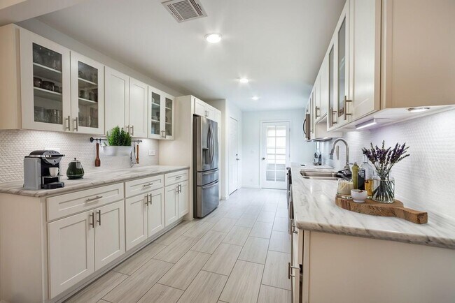Foto del edificio - 3439 Wentworth St