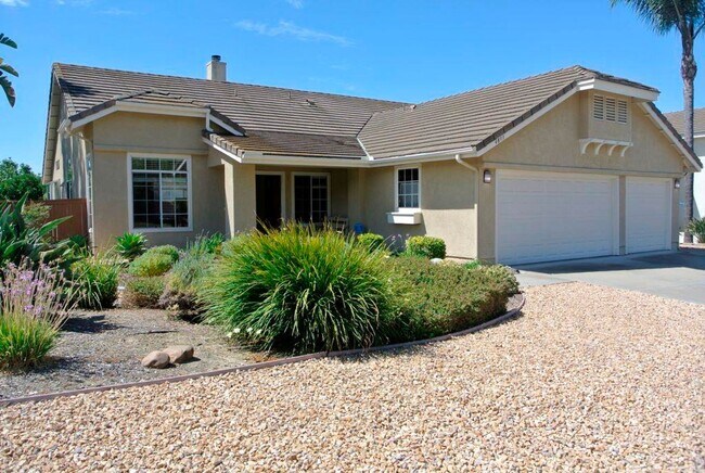 Foto del edificio - 4Bed/2Bath Near Pendleton Back Gate~ Cardi...