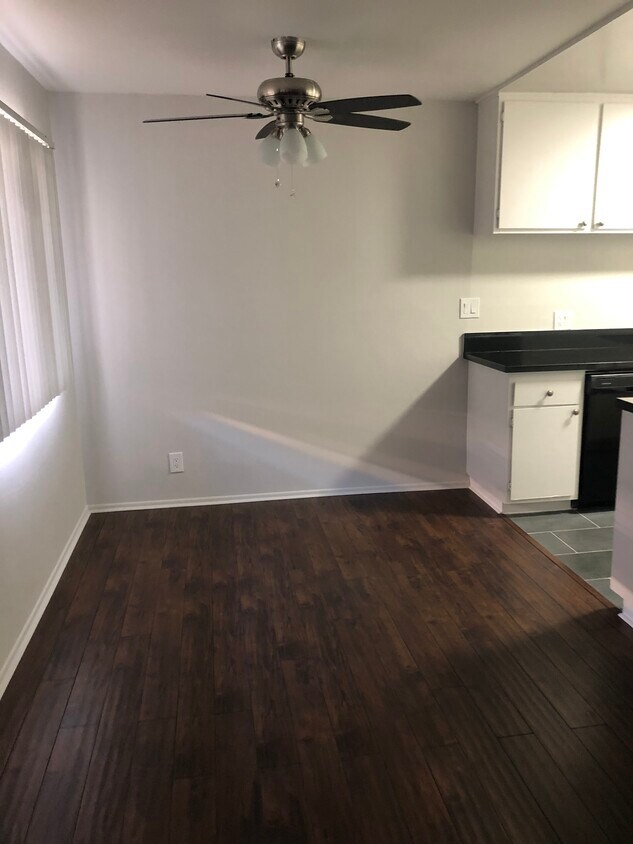 12626 Burbank 12626 Burbank Blvd North Hollywood, CA Apartments for