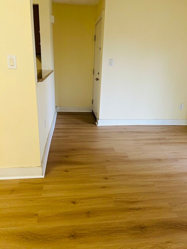 Foto del edificio - 1914 Aspen Dr