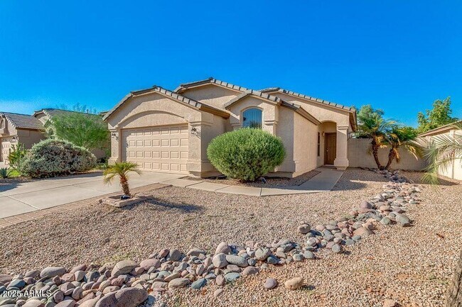 Foto del edificio - 9346 E Plana Ave