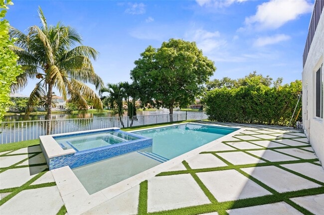 Foto del edificio - 13117 SW 54th Ct