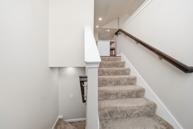 Foto del edificio - 7214 Farmstead Ln