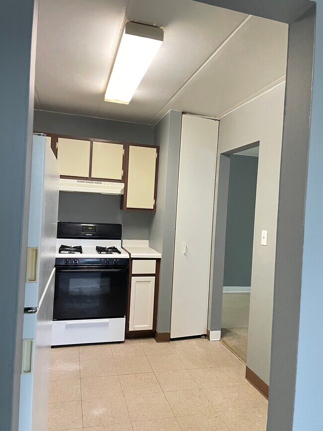 Foto del edificio - 3525 Normandy Ave