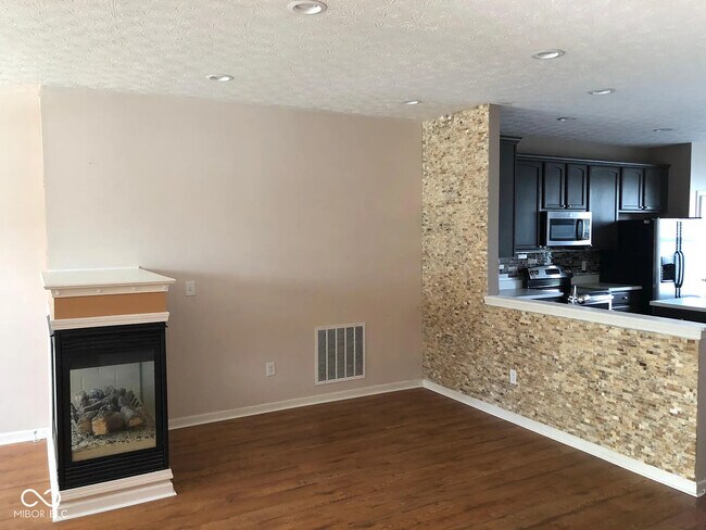 Foto del edificio - 13861 Willesden Cir
