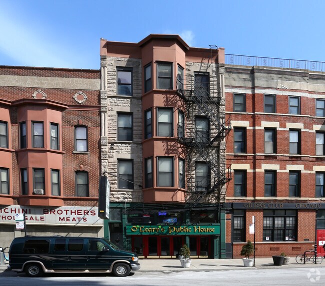 Building Photo - 541 N Wells St