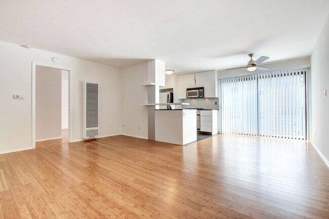 Foto del edificio - 117 Pacific St