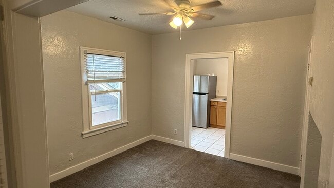 Photo - 431 Apartment