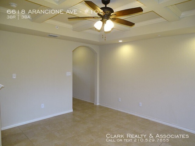 Building Photo - 6618 Arancione Ave