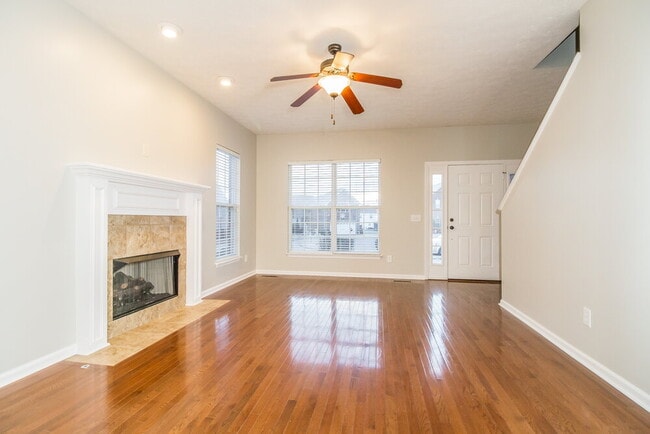 Building Photo - 105 Latham Ct
