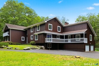 Building Photo - 21 Deepwood Rd