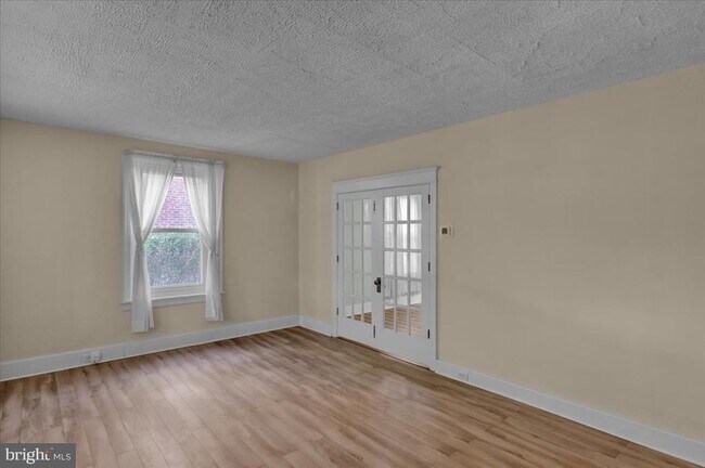 Foto del edificio - 404 Pine St