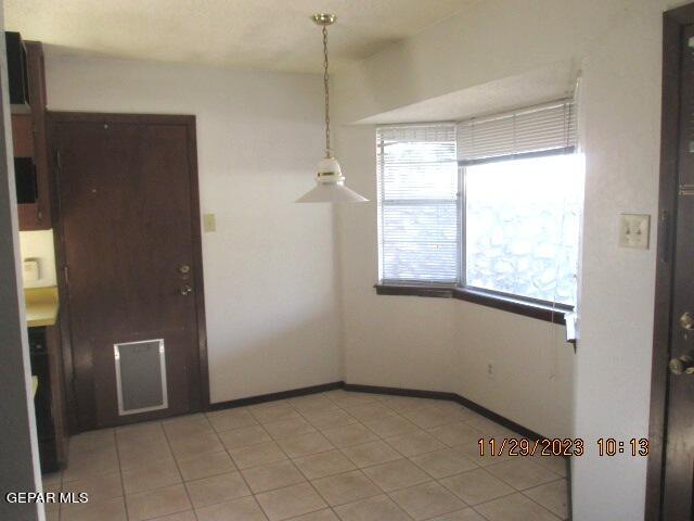Building Photo - 233 Palmary Dr