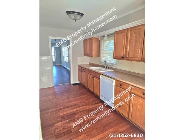 Foto del edificio - 4517 E 16th St