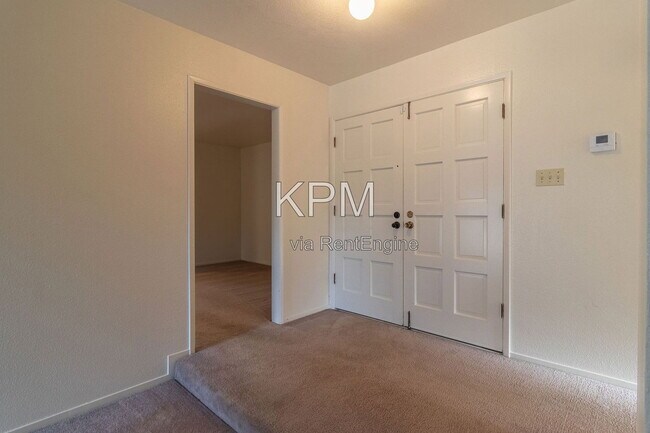 Foto del edificio - 3525 Mill Springs Dr