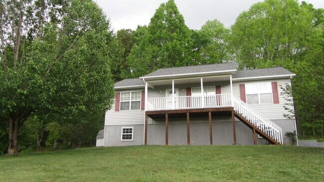 Building Photo - Fairview Rental