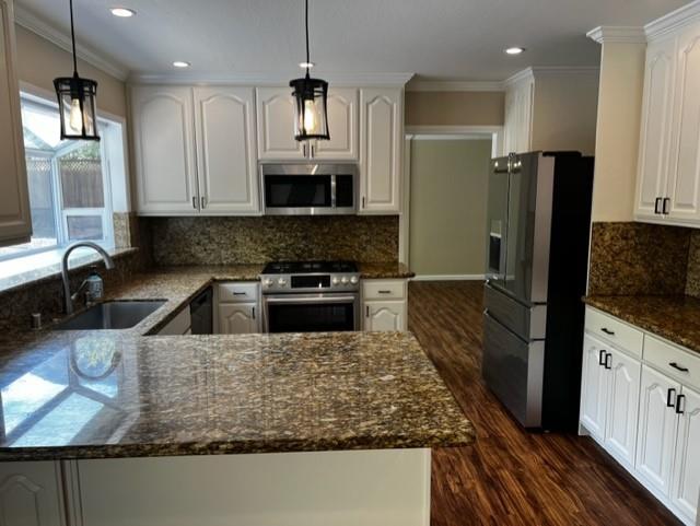 Building Photo - 630 Big Bend Dr