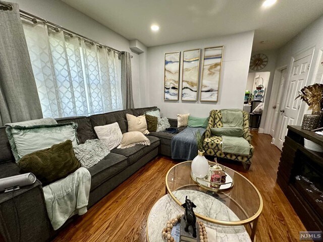 Foto del edificio - 378-382 9th Ave