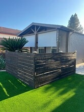 Building Photo - 2065 Winamar Pl