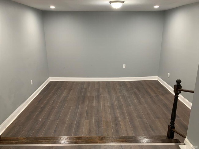 Foto del edificio - 901 Tilghman St
