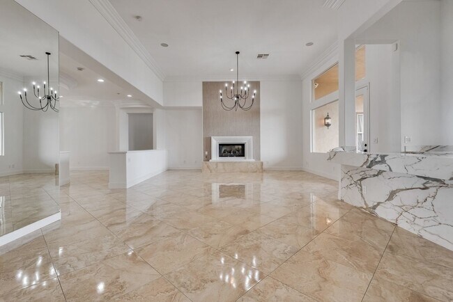Foto del edificio - 2494 Green Mountain Ct
