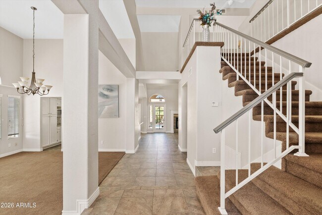 Foto del edificio - 1300 N Sycamore Ct
