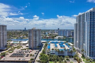 Building Photo - 1950 S Ocean Dr