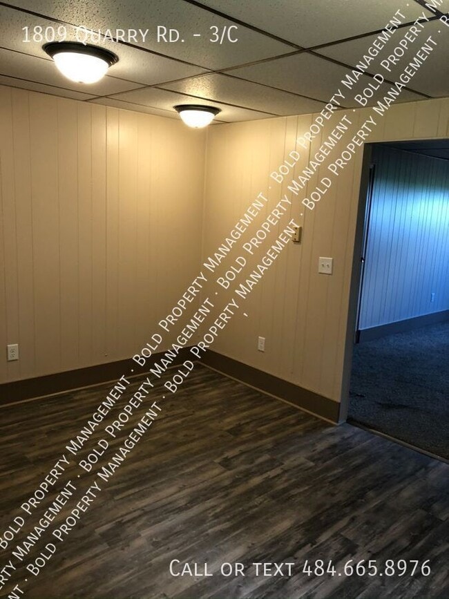 Building Photo - 1809 Quarry Rd
